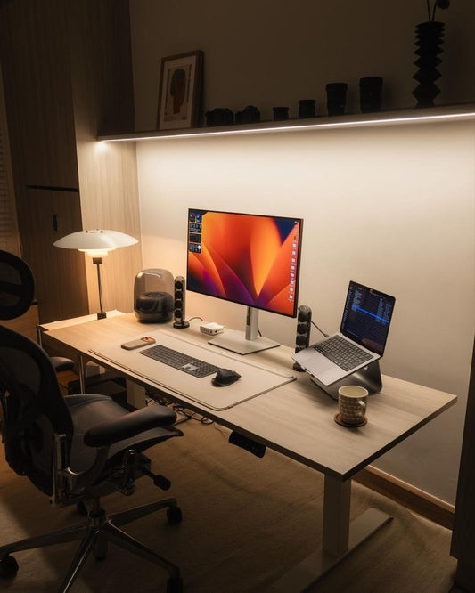 8 Smart Gadgets That Instantly Upgrade Your Home Office 🏡💻