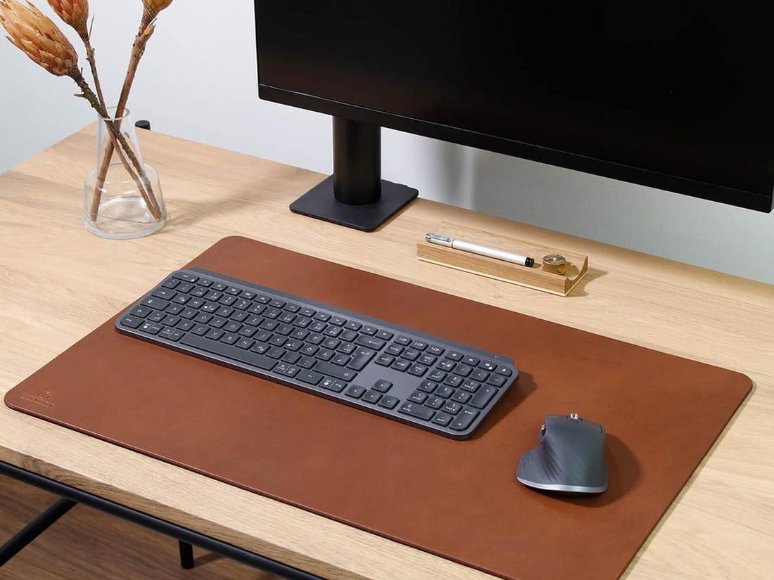 How a Desk Mat Can Transform Your Workspace 🎯