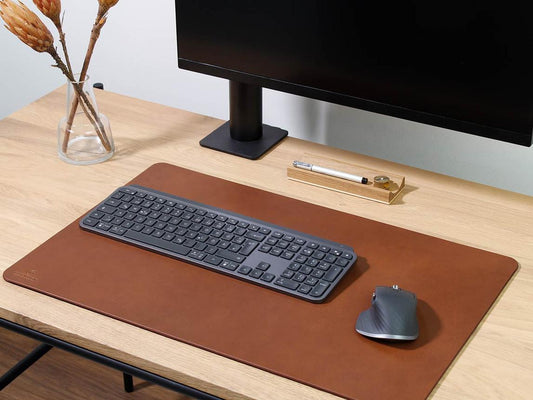 How a Desk Mat Can Transform Your Workspace 🎯