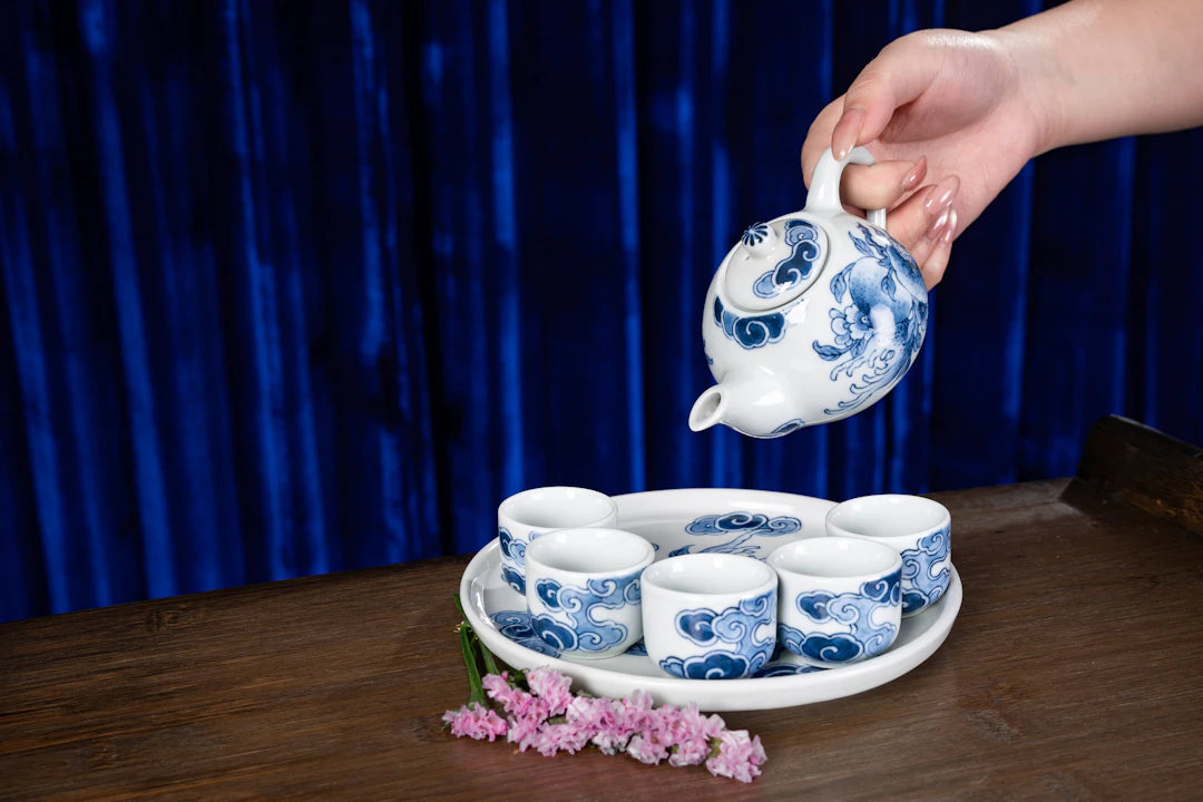 Artisan Teas for Modern Relaxation and Invigoration