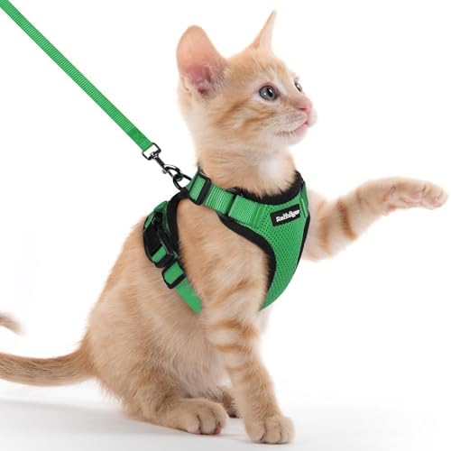 rabbitgoo Cat Harness and Leash Set, Escape Proof Vest, Grass Green by rabbitgoo