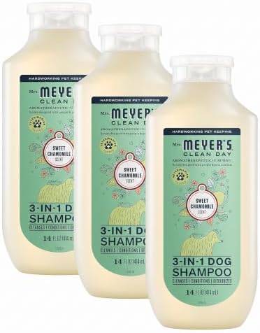 MRS. MEYER'S Clean Day 3 in 1 Dog Shampoo, Sweet Chamomile Scent, 14oz (Pack of 3) by MrsMeyers
