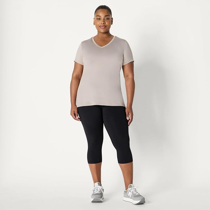 Amazon Essentials Women's Active Quick Dry Tech Stretch Short-Sleeve V-Neck T-Shirt (Available in Plus Size), Pack of 2 - Image 7