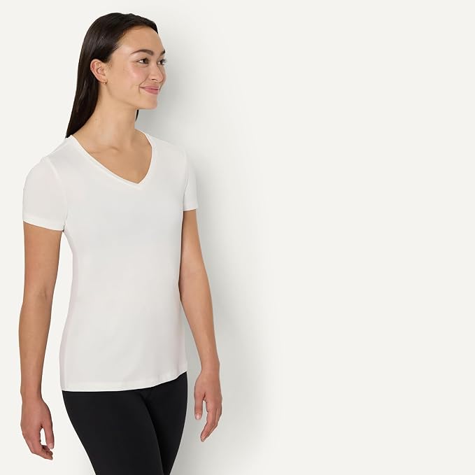 Amazon Essentials Women's Active Quick Dry Tech Stretch Short-Sleeve V-Neck T-Shirt (Available in Plus Size), Pack of 2 - Image 2