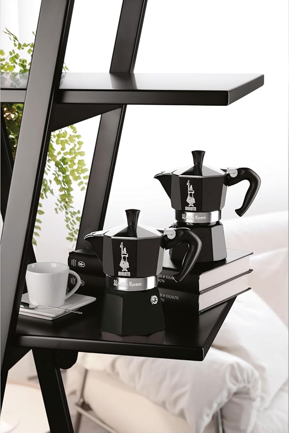 Bialetti Moka Express Iconic Italian Stovetop Espresso Maker (Black, 6 Cups) - Image 5