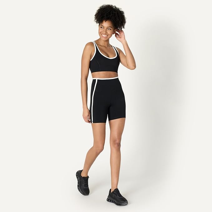 Amazon Essentials Women's Active FormFlex Buttery Soft High Waist Biker Shorts - Image 5