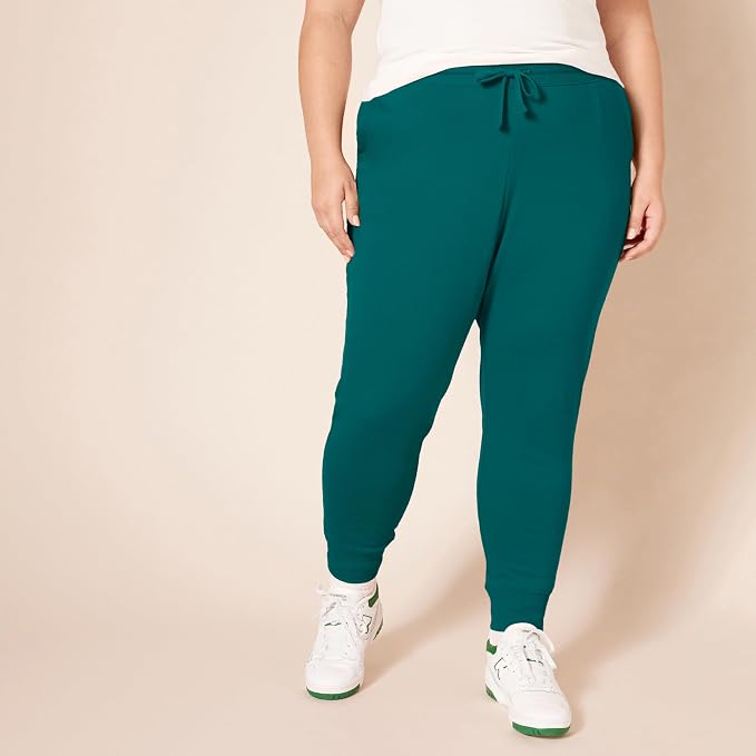Amazon Essentials Women's Fleece Jogger Sweatpant (Available in Plus Size) - Image 5
