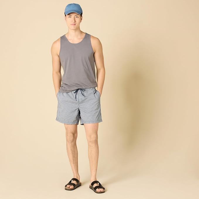 Amazon Essentials Men's Active Quick Dry Tech Stretch Moisture Wicking Lightweight Gym Tank Top - Image 5