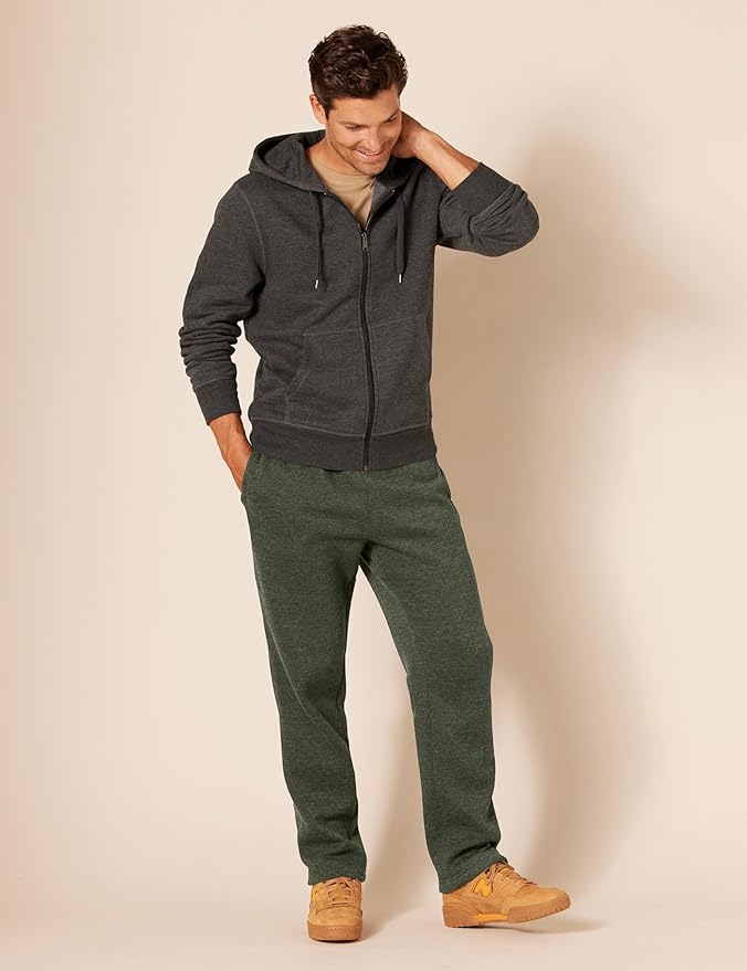 Amazon Essentials Men's Relaxed Straight Leg Fleece Open Bottom Sweatpant (Available in Big & Tall) - Image 4
