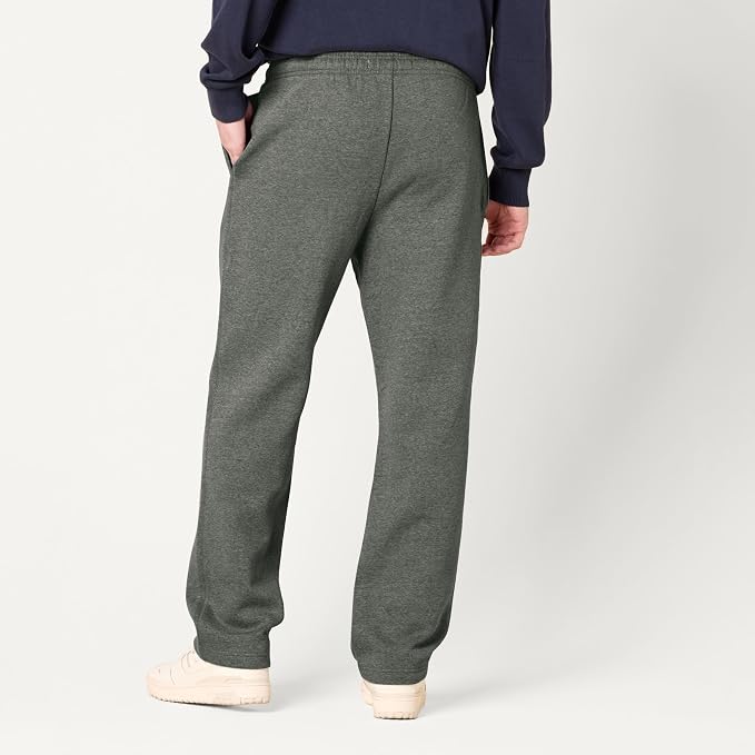 Amazon Essentials Men's Relaxed Straight Leg Fleece Open Bottom Sweatpant (Available in Big & Tall) - Image 3