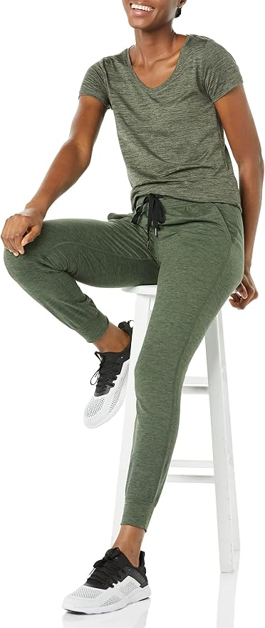 Amazon Essentials Women's Active Quick Dry Tech Stretch Short-Sleeve V-Neck T-Shirt (Available in Plus Size), Pack of 2 - Image 5