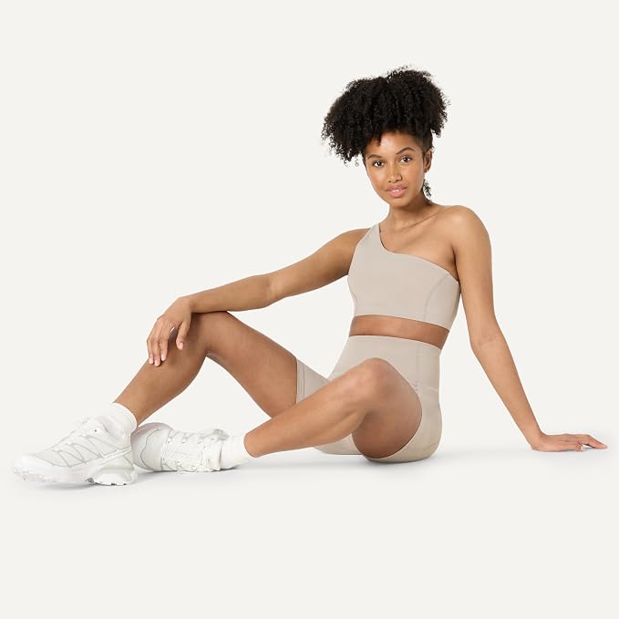 Amazon Essentials Women's Active FormFlex Buttery Soft High Waist Biker Shorts - Image 6