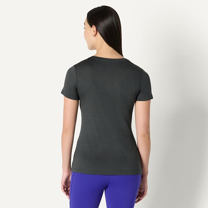 Amazon Essentials Women's Active Quick Dry Tech Stretch Short-Sleeve V-Neck T-Shirt (Available in Plus Size), Pack of 2 - Image 3