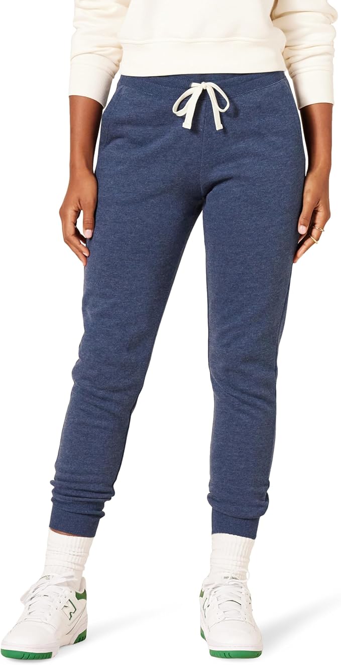 Amazon Essentials Women's Fleece Jogger Sweatpant (Available in Plus Size) by AmazonEssentials