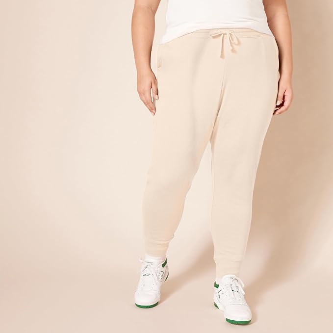 Amazon Essentials Women's Fleece Jogger Sweatpant (Available in Plus Size) - Image 5