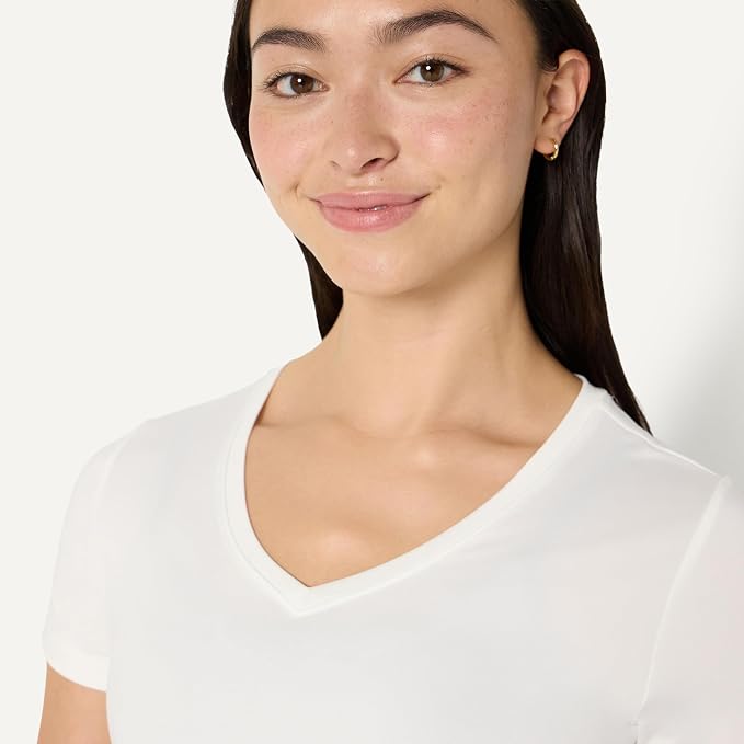 Amazon Essentials Women's Active Quick Dry Tech Stretch Short-Sleeve V-Neck T-Shirt (Available in Plus Size), Pack of 2 - Image 4