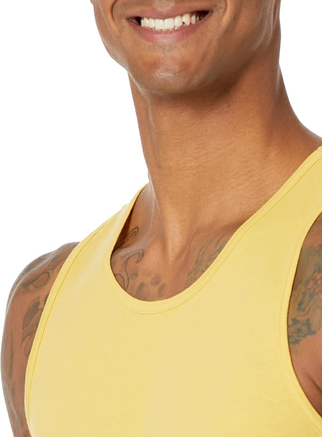 Amazon Essentials Men's Active Quick Dry Tech Stretch Moisture Wicking Lightweight Gym Tank Top - Image 4