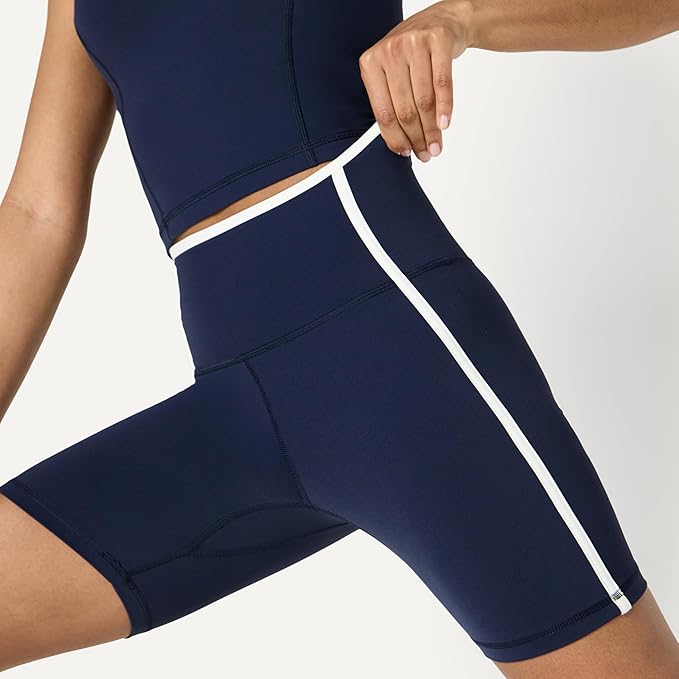 Amazon Essentials Women's Active FormFlex Buttery Soft High Waist Biker Shorts - Image 3