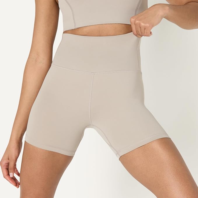 Amazon Essentials Women's Active FormFlex Buttery Soft High Waist Biker Shorts - Image 3