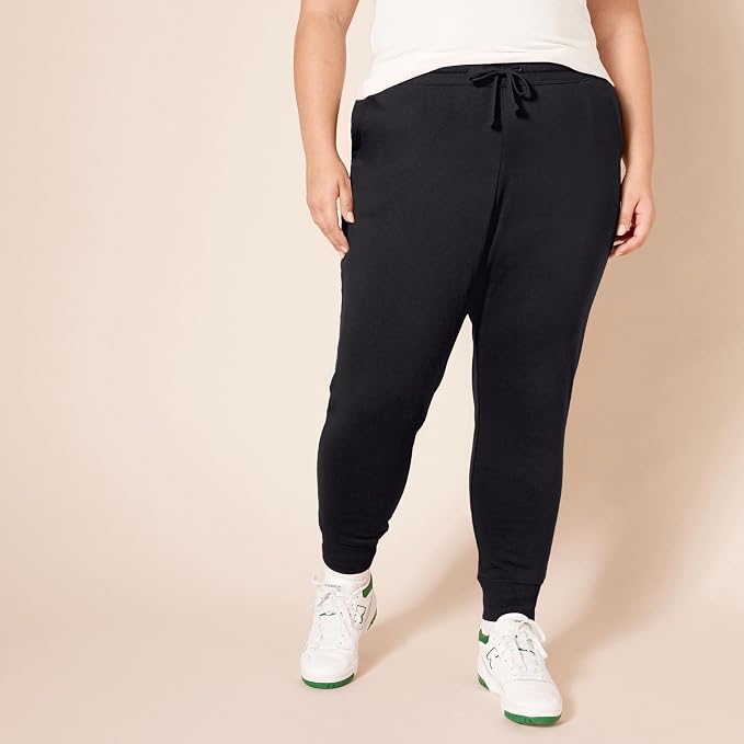 Amazon Essentials Women's Fleece Jogger Sweatpant (Available in Plus Size) - Image 6