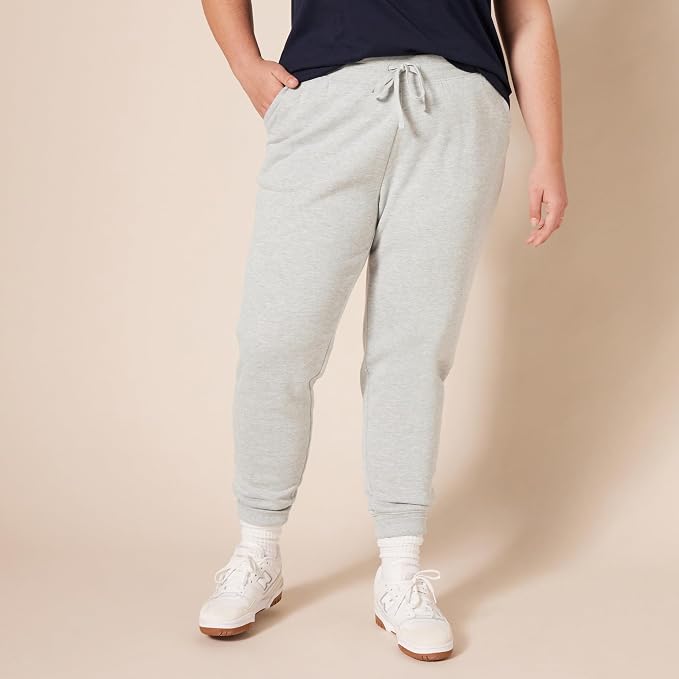 Amazon Essentials Women's Fleece Jogger Sweatpant (Available in Plus Size) - Image 6