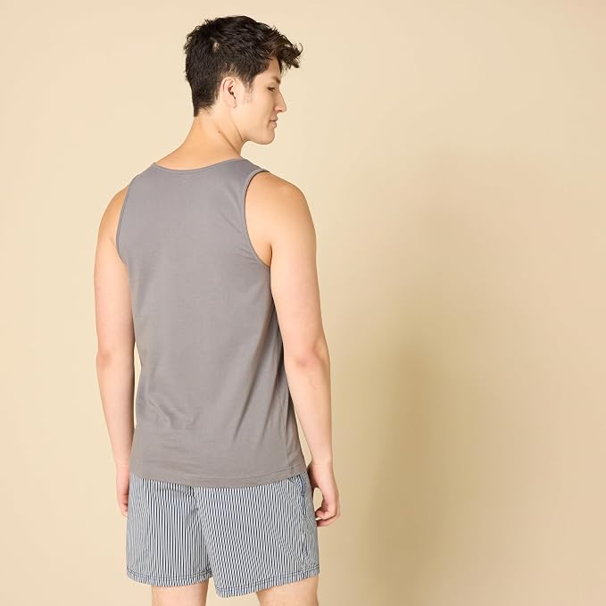 Amazon Essentials Men's Active Quick Dry Tech Stretch Moisture Wicking Lightweight Gym Tank Top - Image 3