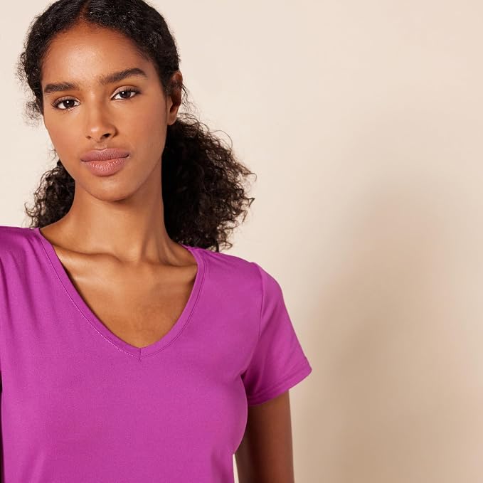 Amazon Essentials Women's Active Quick Dry Tech Stretch Short-Sleeve V-Neck T-Shirt (Available in Plus Size), Pack of 2 - Image 6