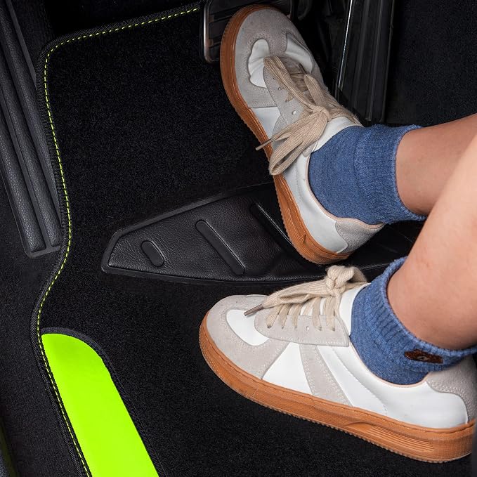 CAR PASS Fluorescent Leather & Waterproof Car Carpet Floor Mats, Universal Car Mats Fit for SUV,Vans,sedans, Trucks,Set of 4pcs Car Carpet with Anti-Slip nibbs Driver Heel Pad (Black Green Lime) - Image 4
