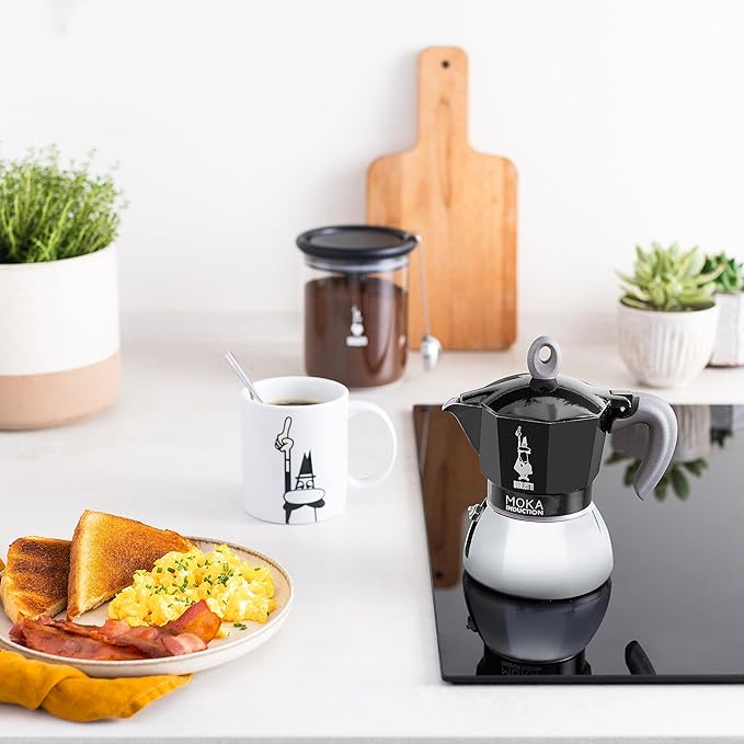 Bialetti - Moka Induction, Moka Pot, Suitable for all Types of Hobs, 4 Cups Espresso (5.7 Oz), Black - Image 4