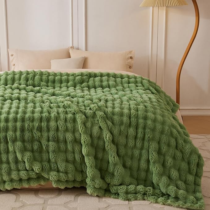 COOVA Faux Fur Throw Blanket for Couch, Cozy Soft and Fuzzy Plush Rabbit Fur Bubble Blanket for Sofa Bedroom Living Room, 50x60 Inches Light Green - Image 3