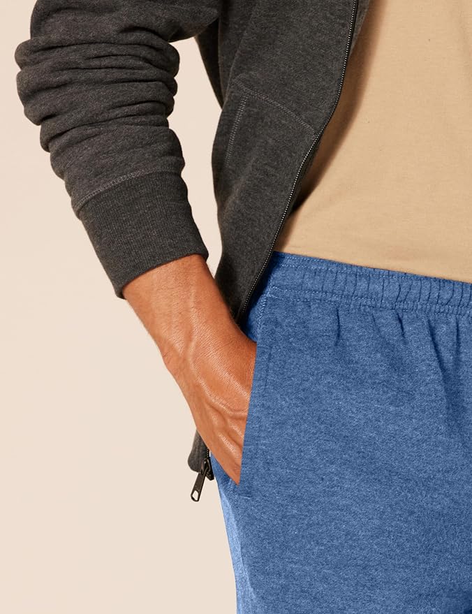 Amazon Essentials Men's Relaxed Straight Leg Fleece Open Bottom Sweatpant (Available in Big & Tall) - Image 6