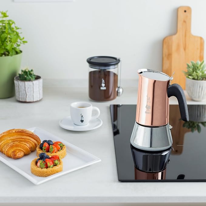 Bialetti - New Venus Induction, Stovetop Coffee Maker, Suitable for all Types of Hobs, 18/10 Steel, 4 Cups (5.7 Oz), Aluminum, Copper - Image 2