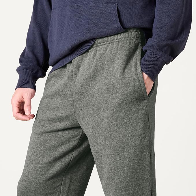 Amazon Essentials Men's Relaxed Straight Leg Fleece Open Bottom Sweatpant (Available in Big & Tall) - Image 5
