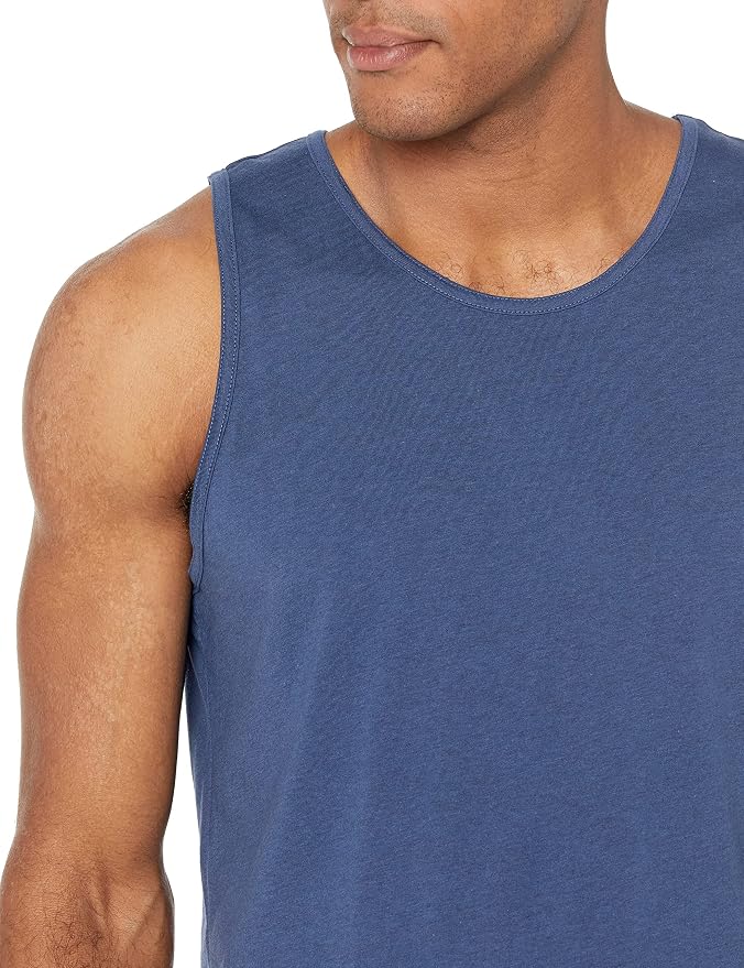 Amazon Essentials Men's Active Quick Dry Tech Stretch Moisture Wicking Lightweight Gym Tank Top - Image 4